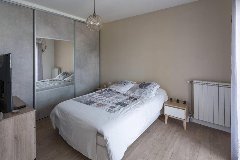 Appartement T2 Proche Centre Ville Істр Екстер'єр фото